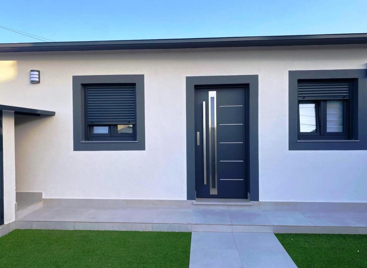 Loft Villalucia كونيل ذي لا فرونتيرا المظهر الخارجي الصورة